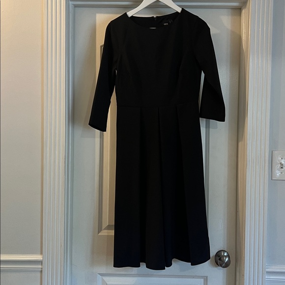 ASOS Classic Black Dress - Picture 1 of 4